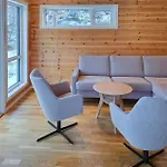 2 Bedroom Lovely In Bjordal *