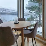2 Bedroom Lovely In Bjordal *
