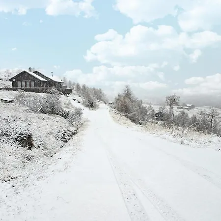 Feriehus 2 Bedroom Lovely In Bjordal *
